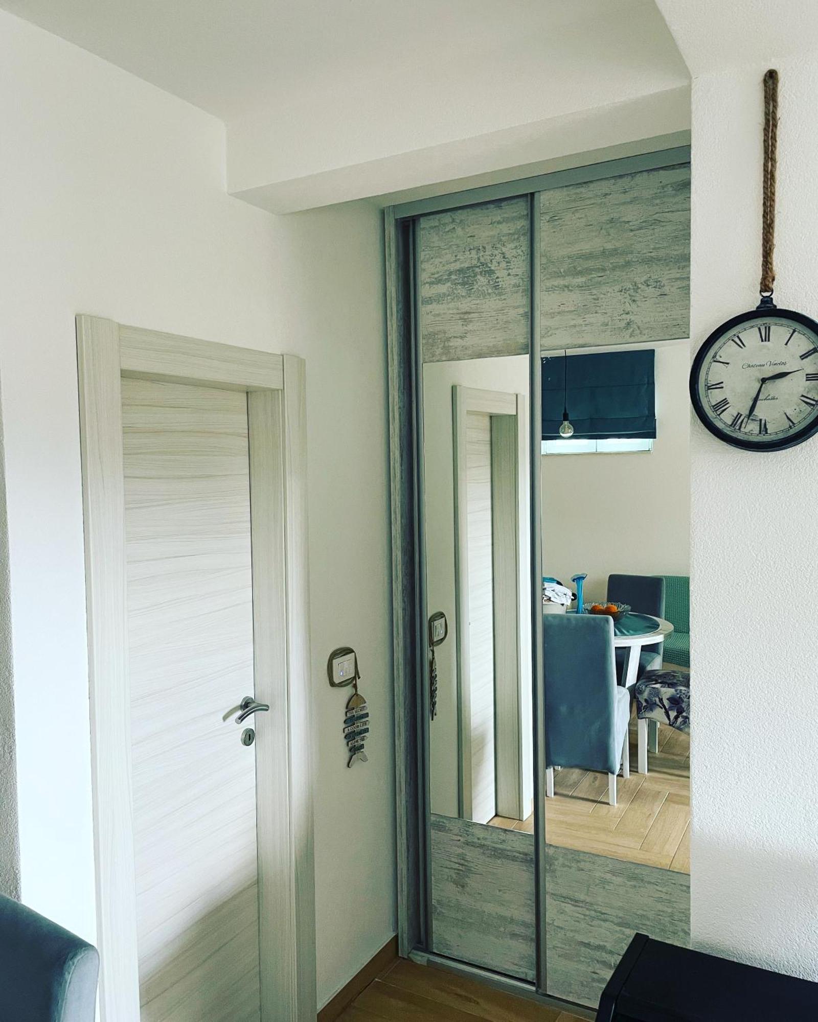 Studio Apartman Happy Home تيفات المظهر الخارجي الصورة